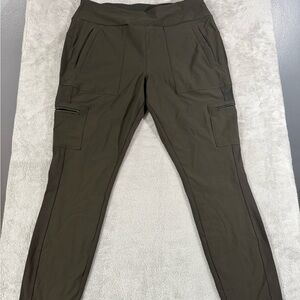 Athleta Women's Dark Olive Headlands Hybrid Cargo Pants Size 16T Zipper Pockets